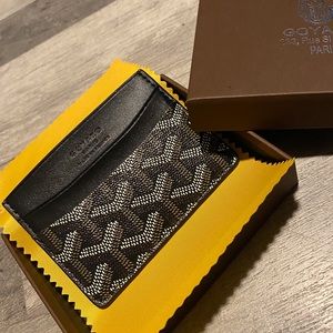 Goyard card holder